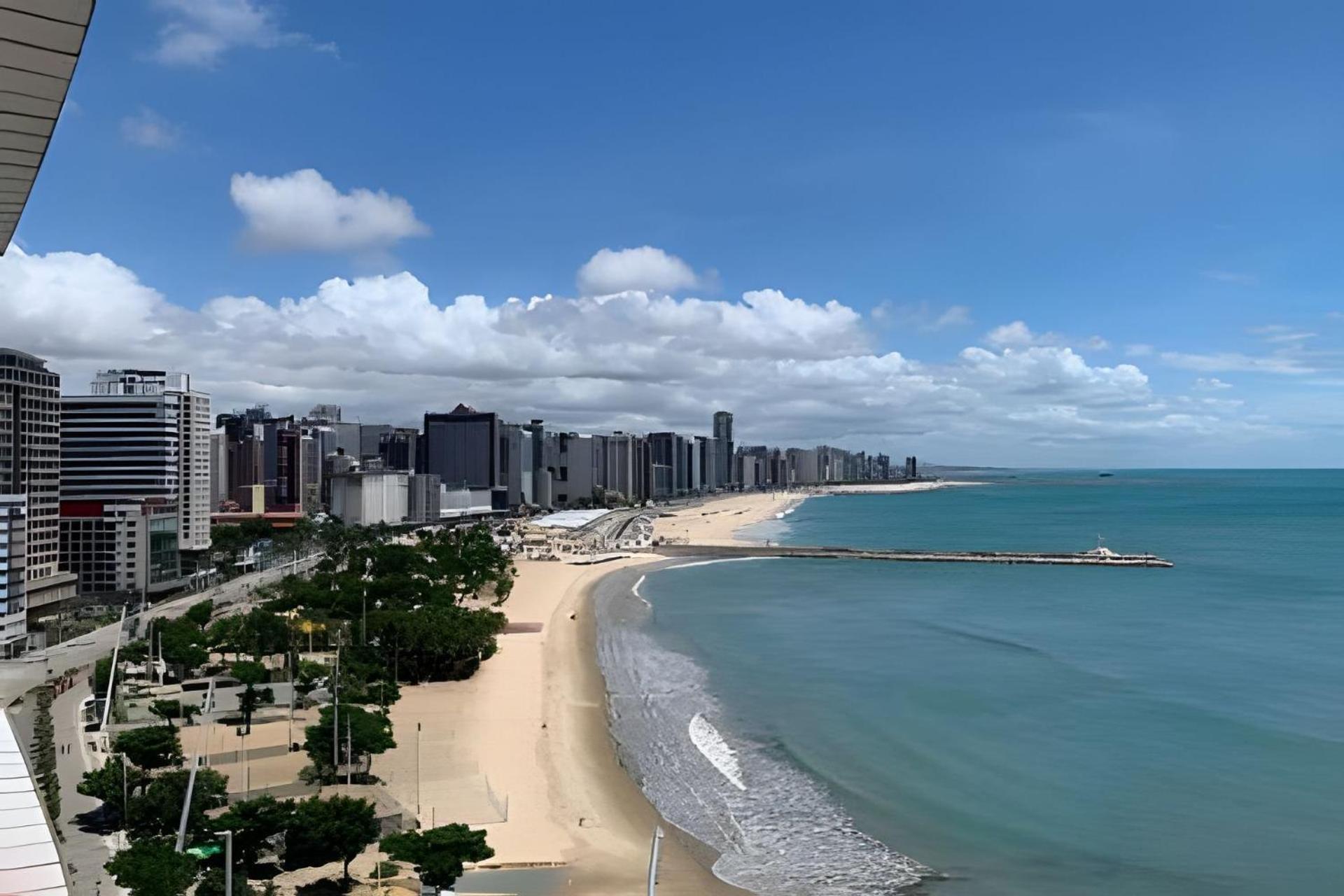 Hosts Br - Flat Frente Mar Na Beira Mar Lägenhet Fortaleza  Exteriör bild